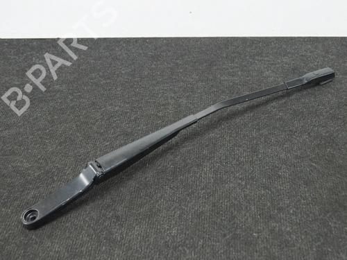 Used Front windshield wiper arm AUDI A6 C7 (4G2, 4GC) 2.0 TDI (190 hp) 14613764