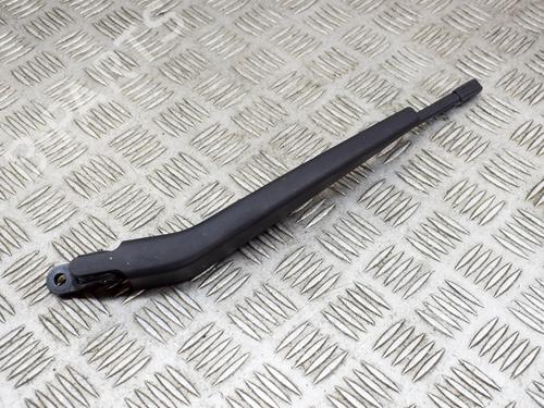 other-volvo-v40-hatchback-525-d2-13091077-2012-2013-2014-2015-2016-2017-2018-2019-14635400 main image