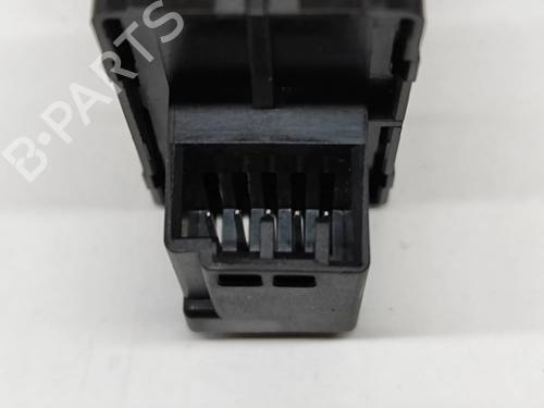 Right rear window switch VOLVO XC40 (536) T3 | BP27765899I28 
