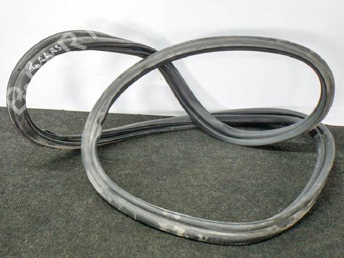 Used Rubber door seal TESLA MODEL 3 (5YJ3) EV (283 hp) 27748284