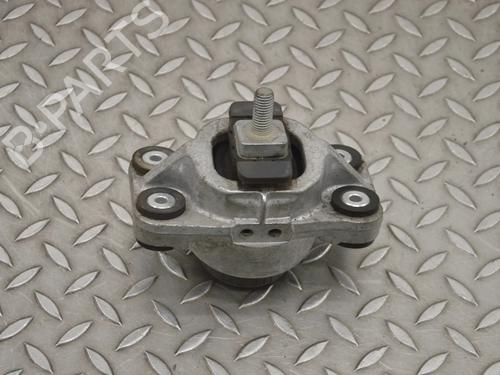 Used Engine mount Engine mount LAND ROVER RANGE ROVER SPORT II (L494) 3.0 SDV6 4x4 (306 hp) 30620510 30620510