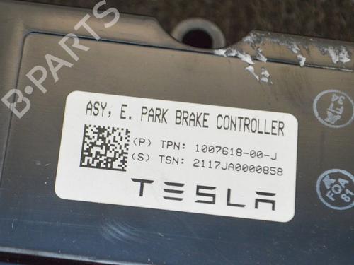 Electronic module TESLA MODEL S (5YJS) 75D AWD | BP20233018M83 