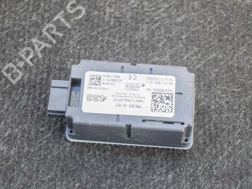 Used Electronic module TESLA MODEL 3 (5YJ3) EV (283 hp) 27747844