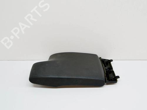 Armlene Armlene TOYOTA HILUX VIII Pickup (_N1_) 2.4 D 4WD (GUN125_, GUN125R) (150 hp) 10073422 10073422