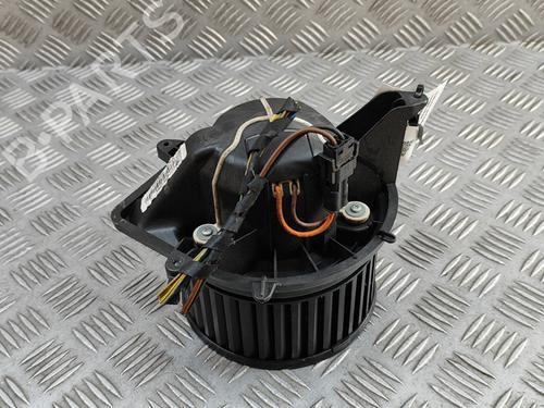 Used Heater blower motor MINI MINI CLUBMAN (R55) One D (90 hp) 28811877