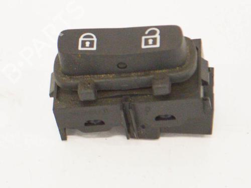 Spak kontakt VOLVO V70 III (135) D5 (185 hp) 6748955