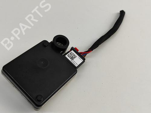 Module électronique TESLA MODEL Y (5YJY) EV Performance All-wheel Drive (534 hp) 28432678