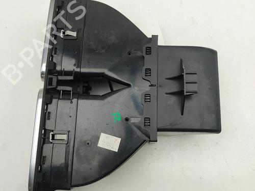 Air vent VW SCIROCCO III (137, 138) 2.0 TDI | BP32459079I21 