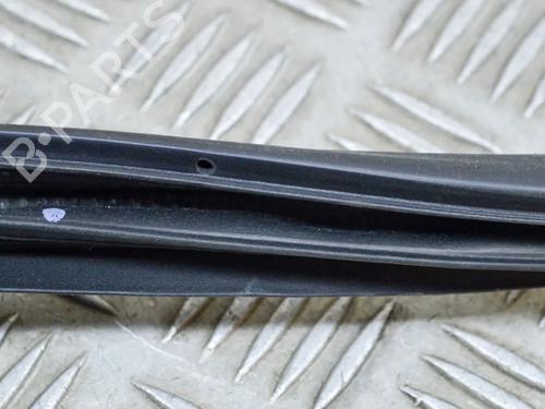 Rubber door seal HONDA CR-V V (RW_, RT_) 1.5 VTEC (RW1) | BP27760226C142