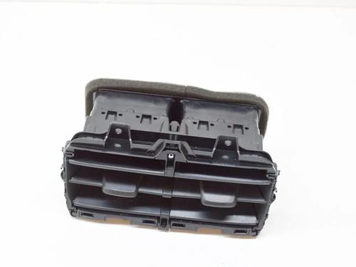 Used Air vent Air vent TESLA MODEL 3 (5YJ3) EV AWD (351 hp) 33348410 33348410