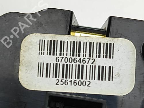 Switch MASERATI LEVANTE SUV (M161) 3.0 D Q4 | BP33371403I30  - Image 6