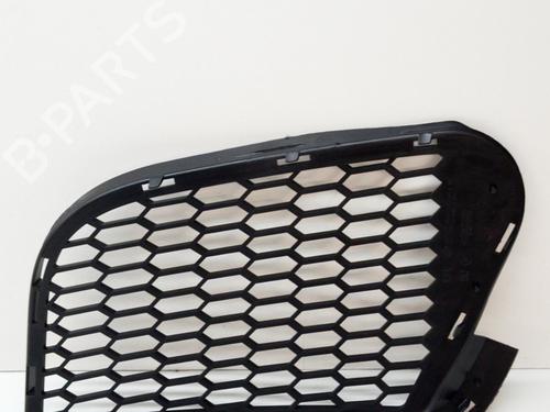 Grille MERCEDES-BENZ B-CLASS Sports Tourer (W245) B 180 CDI (245.207) | BP14643244C40 