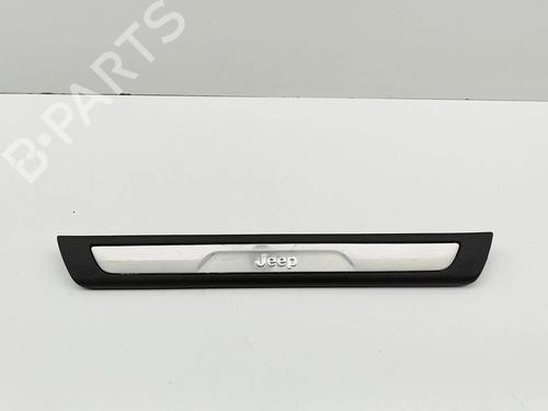 Used Step Step JEEP GRAND CHEROKEE IV (WK, WK2) 3.0 CRD V6 4x4 (250 hp) 29829928 29829928