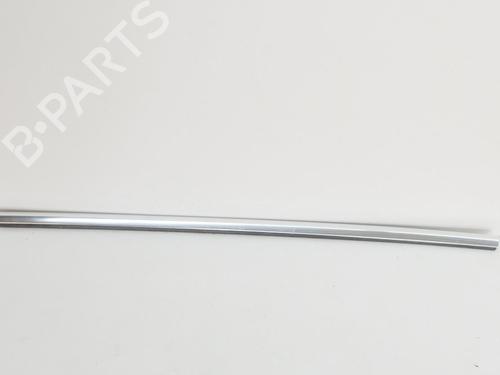 Dørlist TESLA MODEL 3 (5YJ3) EV AWD (351 hp) 27751422