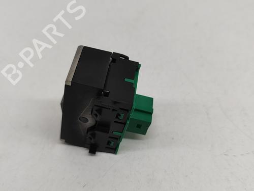 Switch PEUGEOT 2008 II (UD_, US_, UY_, UJ_, UR_, UC_) 1.2 PureTech 130 (USHNS, URHNS) | BP28553237I30