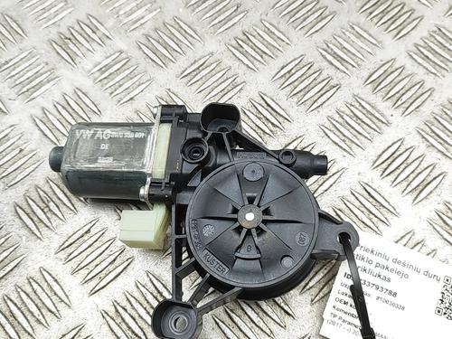 Used Right front window motor MERCEDES-BENZ SPRINTER 3-t Van (B910) 214 CDI (910.621, 910.623) (143 hp) 32076482