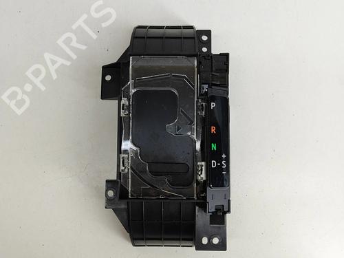 Used Gear lever TOYOTA RAV 4 IV (_A4_) 2.5 Hybrid (AVA42_) (155 hp) 18879059