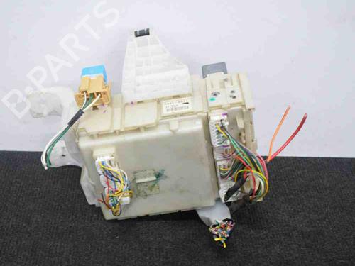 Używane Skrzynka bezpieczników TOYOTA PRIUS Liftback (_W2_) 1.5 Hybrid (NHW20_, NHW20R) (112 hp) 6757579