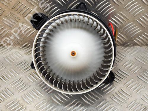 Used Heater blower motor MERCEDES-BENZ A-CLASS (W177) A 200 (177.087) (163 hp) 27757364