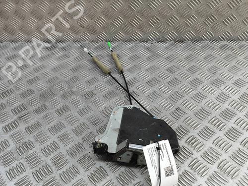 front-right-lock-toyota-prius-plus-_w4_-2011-27531807 main image