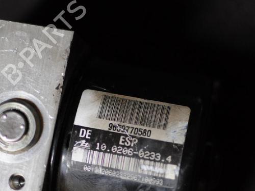 ABS pump CITROËN C5 II (RC_) 2.2 HDi (RC4HXE) | BP6728557M43 