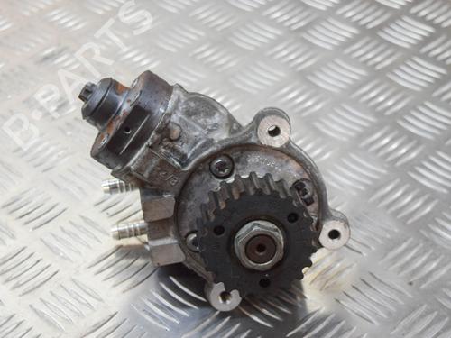 Used Fuel pump AUDI Q3 (8UB, 8UG) 2.0 TDI quattro (150 hp) 6770098