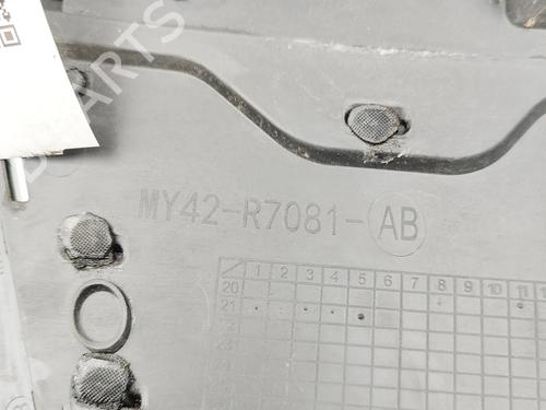 Grill LAND ROVER DISCOVERY V (L462) D300 MHEV 4x4 | BP30644284C40 