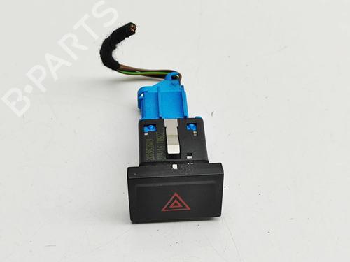 Used Warning switch VW CADDY IV Box Body/MPV (SAA, SAH) 2.0 TDI (102 hp) 30972215