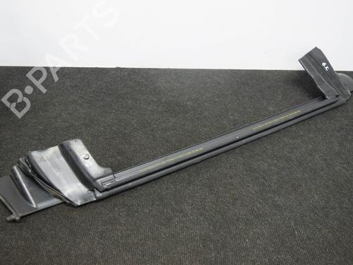 Dørlist TESLA MODEL 3 (5YJ3) EV AWD (351 hp) 27748396