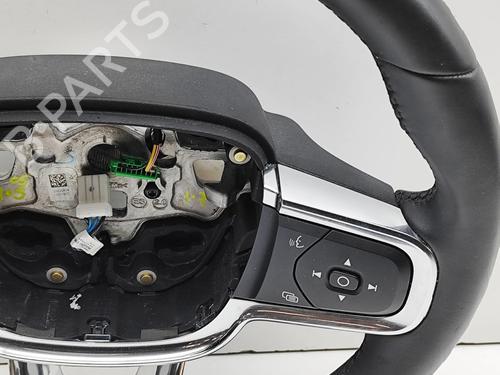 Ratt VOLVO C40 (539) Recharge AWD | BP39511424C49 - Image 4