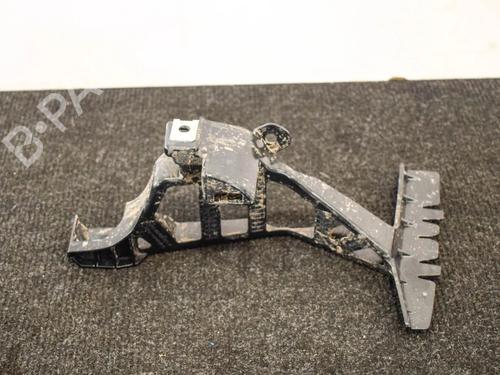 Used Rear bumper bracket Rear bumper bracket 14665749 14665749