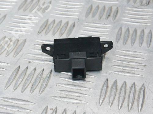 Switch HYUNDAI SANTA FÉ II (CM) 2.2 CRDi GLS | BP6724338I30 