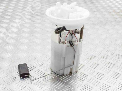 Used Fuel pump FORD FOCUS III 1.0 EcoBoost (100 hp) 6771085