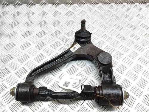 Querlenker links vorne TOYOTA HIACE IV Bus (__H1_, __H2_) 2.7 (RCH13, RCH23) | BP22620667M12 