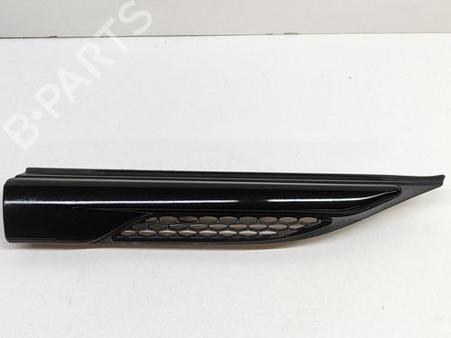 Used Front right wheel arch trim LAND ROVER RANGE ROVER EVOQUE (L538) 2.2 D 4x4 (190 hp) 22443891