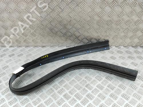 rubber-door-seal-toyota-c-hr-_x2_-_h2_-2023-27778296 main image