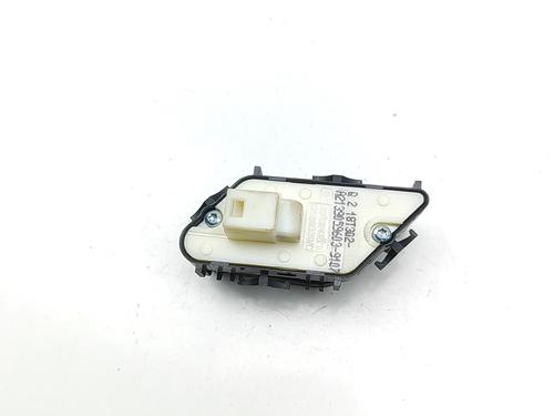 Switch MERCEDES-BENZ E-CLASS T-Model (S213) E 220 d 4-matic (213.205) | BP30493002I30