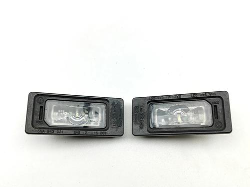 Éclairage de plaque d'immatriculation Éclairage de plaque d'immatriculation AUDI A4 B9 Avant (8W5, 8WD) S4 TDI Mild Hybrid quattro (347 hp) 36180962 36180962