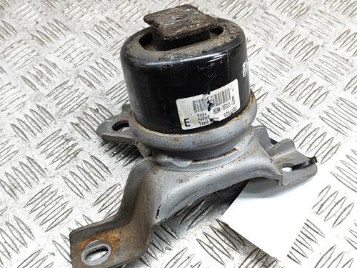 Used Engine mount VOLVO XC60 I SUV (156) D4 AWD (190 hp) 21187711
