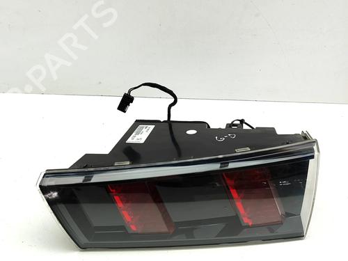 Feu de coffre droit PEUGEOT 508 SW II (FC_, FJ_, F4_) 1.5 BlueHDi 130 (131 hp) 32369744