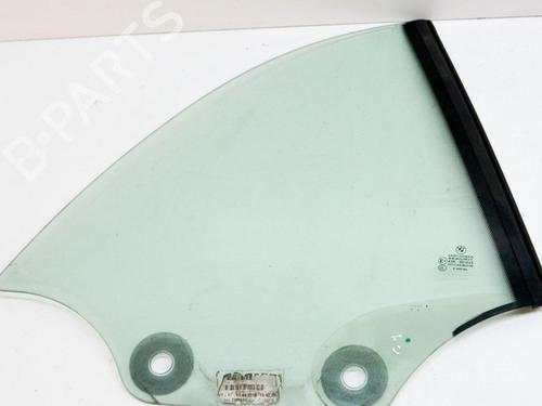 Panel rude bagtil højre BMW 2 Convertible (F23) 228 i (245 hp) 10400392