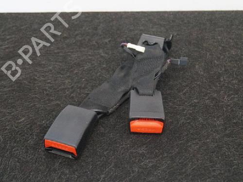 Used Seat buckle BMW 3 (F30, F80) 320 d (184 hp) 14660774