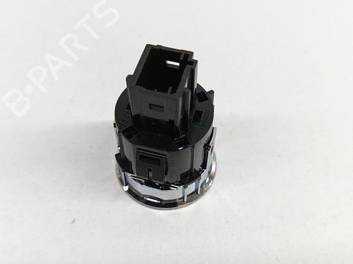 Switch CITROËN C5 AIRCROSS (A_) 1.2 PureTech 130 (ARHNSJ) | BP28551474I30