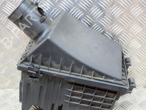 Used Air filter box JAGUAR S-TYPE II (X200) 2.7 D (207 hp) 8625883