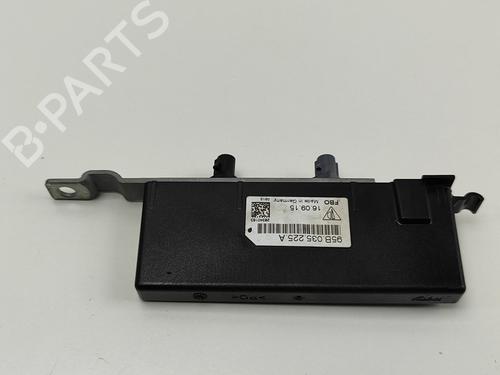 Electronic module PORSCHE MACAN (95B) 3.0 S Diesel | BP26410510M83 