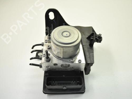 Used ABS pump ABS pump FIAT 500X (334_) 1.4 (334AXC1B, 334AXC11) (140 hp) 33354143 33354143