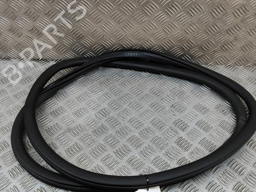 Used Rubber door seal OPEL CORSA F (P2JO) 1.2 (68) (101 hp) 27771096