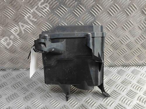 Caja reles / fusibles MERCEDES-BENZ E-CLASS T-Model (S213) E 220 d (213.204) (163 hp) 27388510