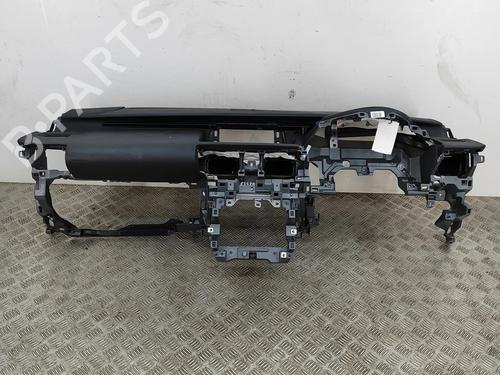 Used Dashboard Dashboard LEXUS IS III (_E3_) 300h (AVE30_, AVE30R) (220 hp) 33961770 33961770