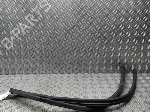 BP30130788O1 main image